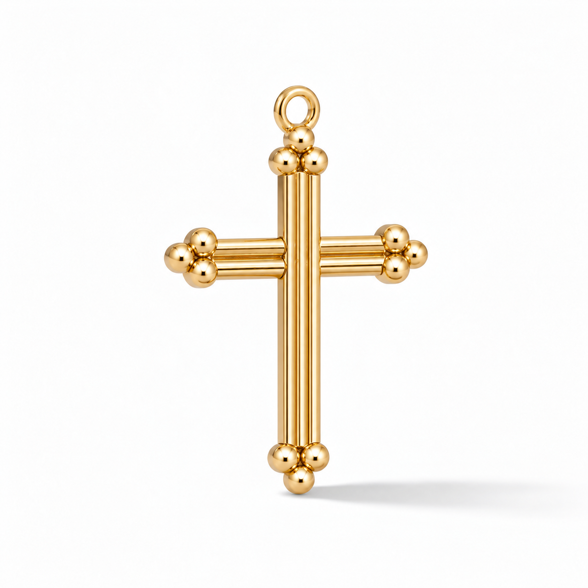 Classica Charm – Gold shown at a three-quarter angle on white.